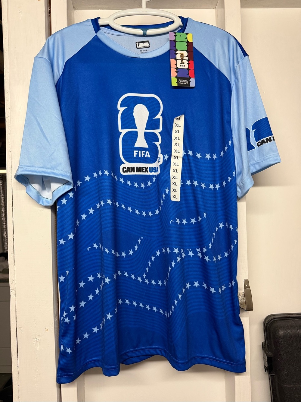 FIFA Blue Short Sleeve Soccer Jersey Shirt Polyester Men’s Regular Size XL NWT